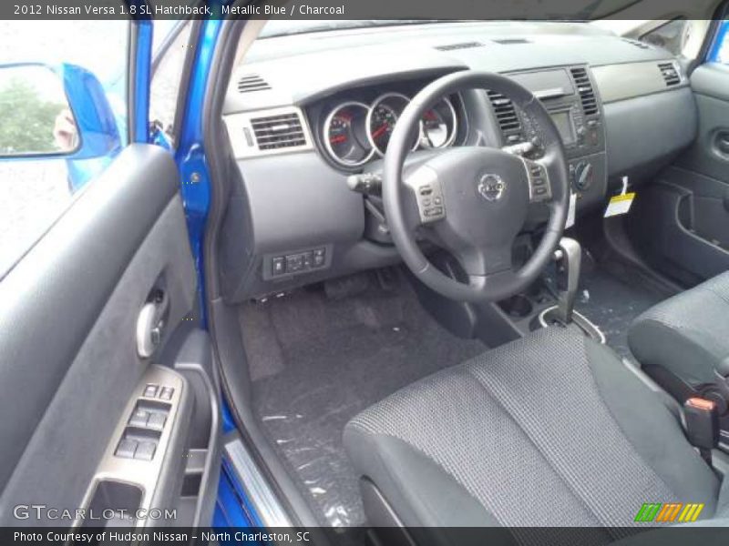  2012 Versa 1.8 SL Hatchback Charcoal Interior