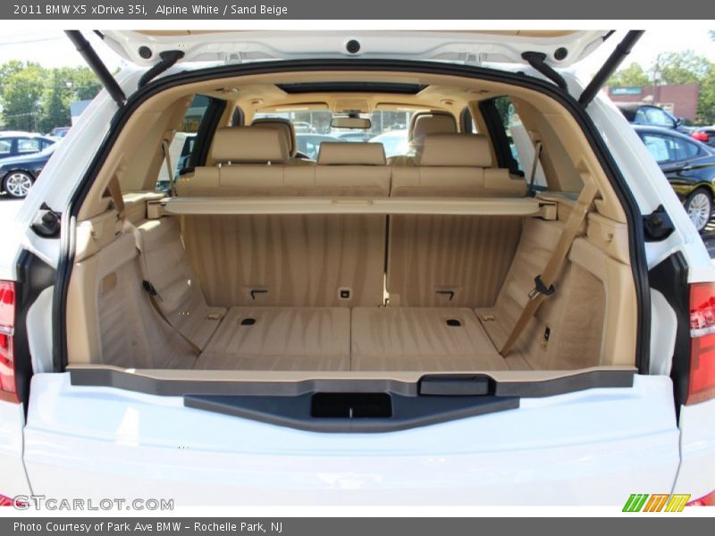 Alpine White / Sand Beige 2011 BMW X5 xDrive 35i