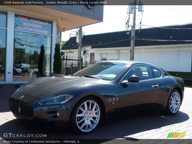 Granito (Metallic Grey) / Rosso Corallo (Red) 2008 Maserati GranTurismo