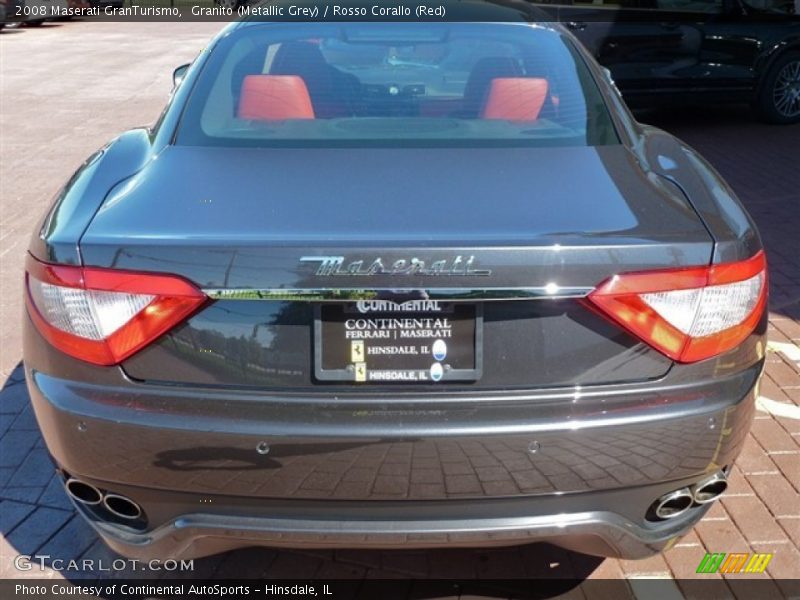 Granito (Metallic Grey) / Rosso Corallo (Red) 2008 Maserati GranTurismo
