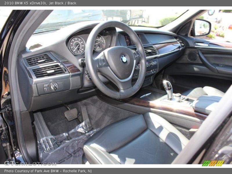 Jet Black / Black 2010 BMW X5 xDrive30i