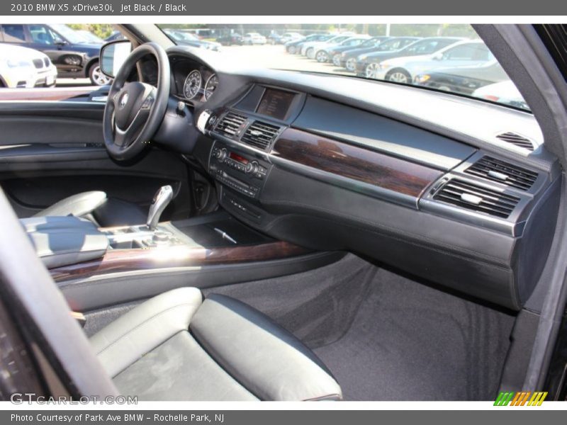 Jet Black / Black 2010 BMW X5 xDrive30i