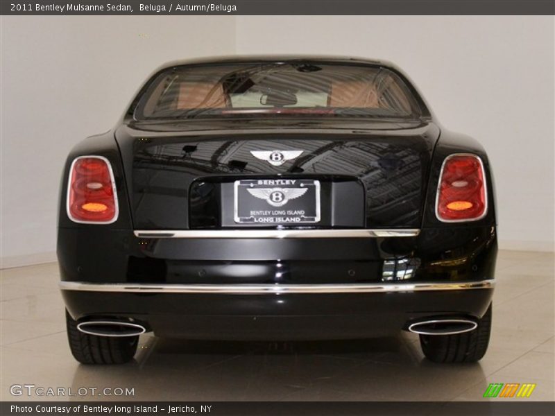 Beluga / Autumn/Beluga 2011 Bentley Mulsanne Sedan