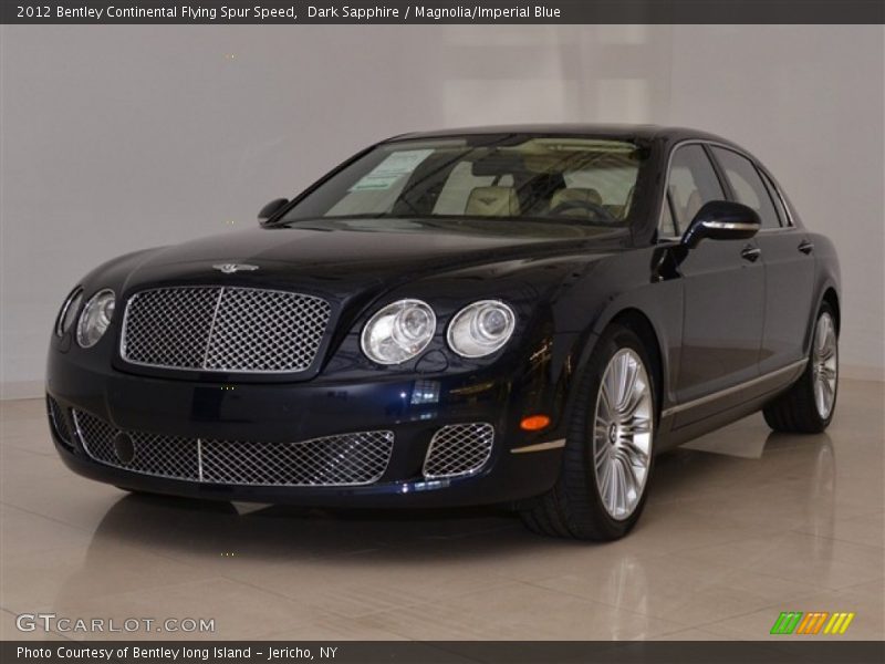 Front 3/4 View of 2012 Continental Flying Spur Speed