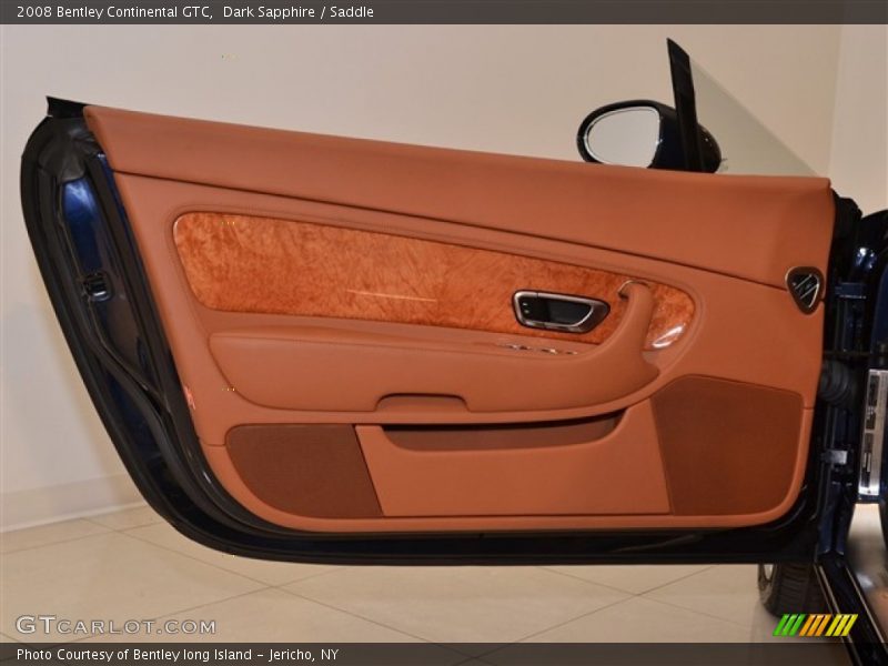 Door Panel of 2008 Continental GTC 