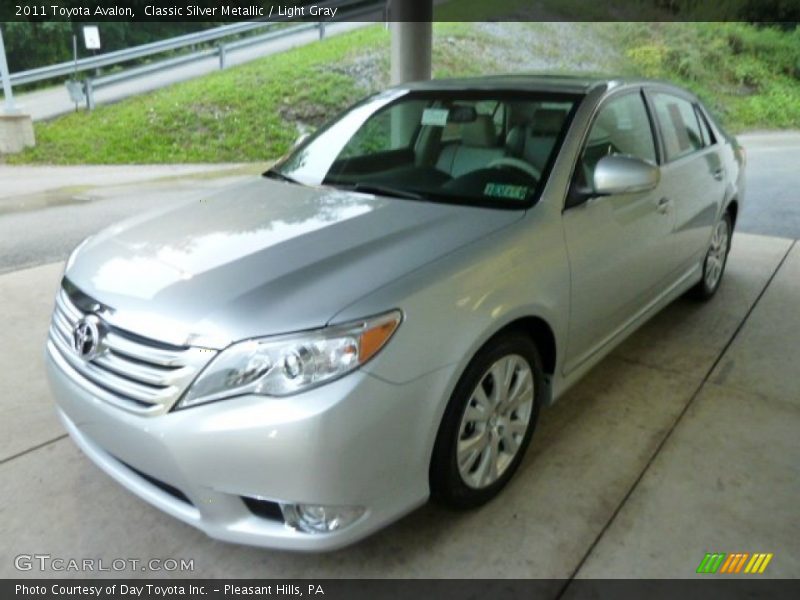 Classic Silver Metallic / Light Gray 2011 Toyota Avalon
