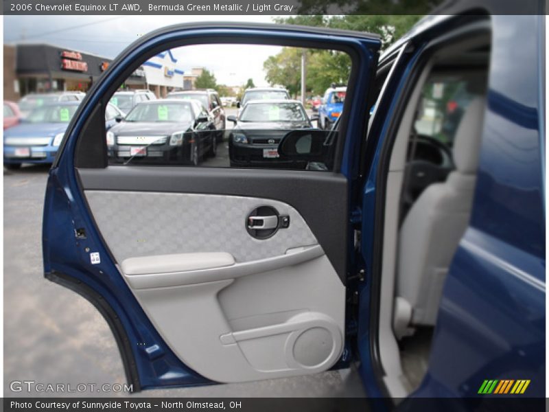 Bermuda Green Metallic / Light Gray 2006 Chevrolet Equinox LT AWD