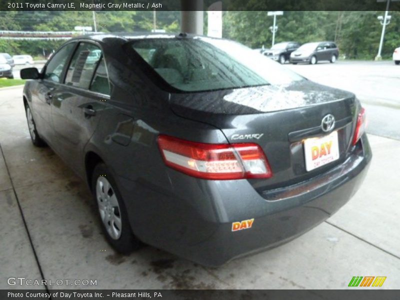 Magnetic Gray Metallic / Ash 2011 Toyota Camry LE