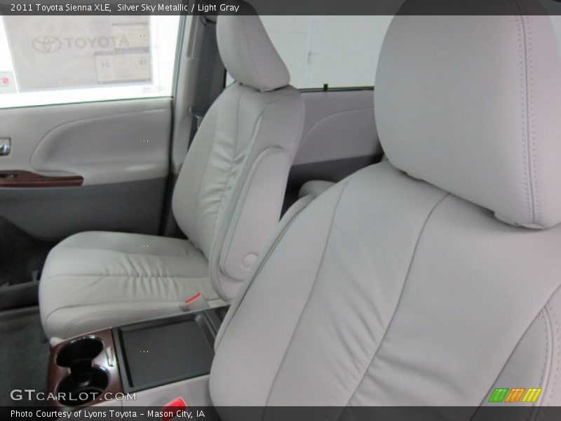 Silver Sky Metallic / Light Gray 2011 Toyota Sienna XLE