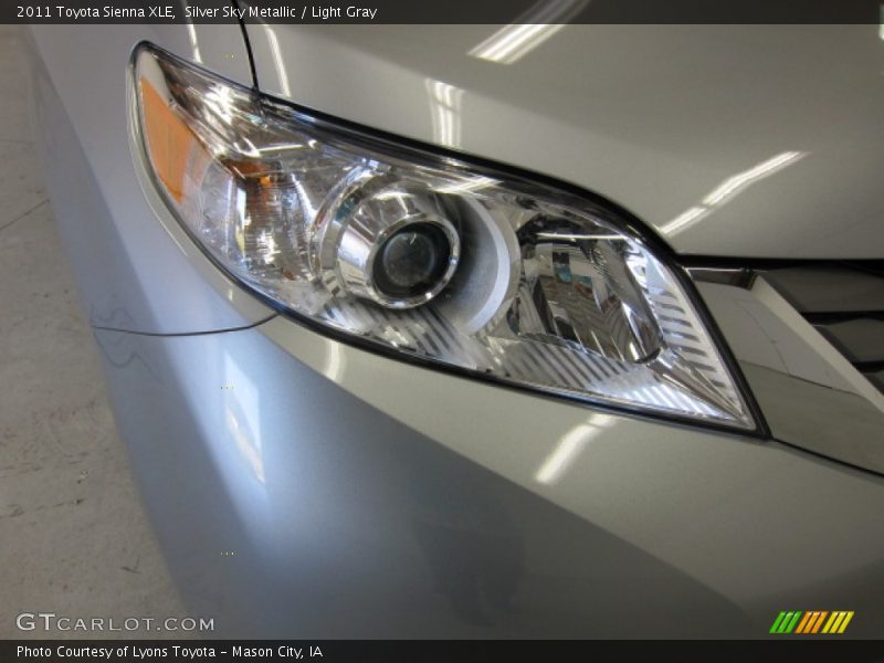 Silver Sky Metallic / Light Gray 2011 Toyota Sienna XLE