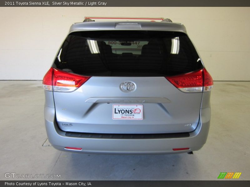 Silver Sky Metallic / Light Gray 2011 Toyota Sienna XLE