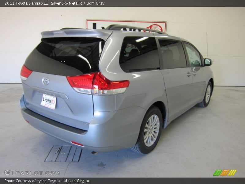 Silver Sky Metallic / Light Gray 2011 Toyota Sienna XLE