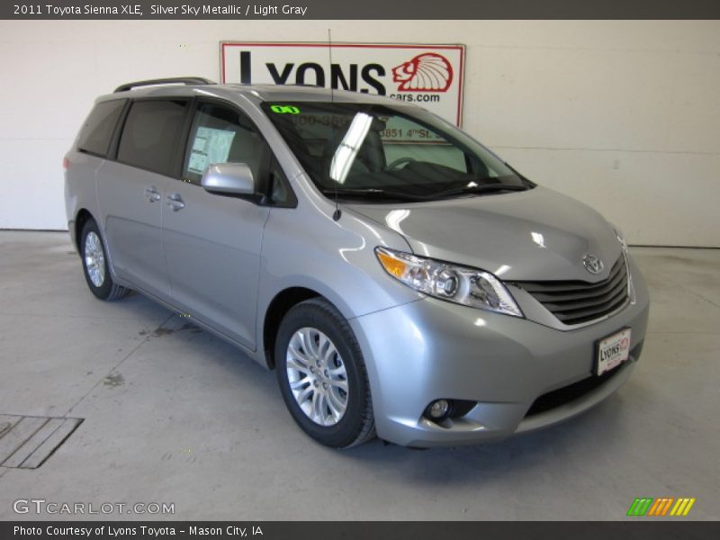 Silver Sky Metallic / Light Gray 2011 Toyota Sienna XLE