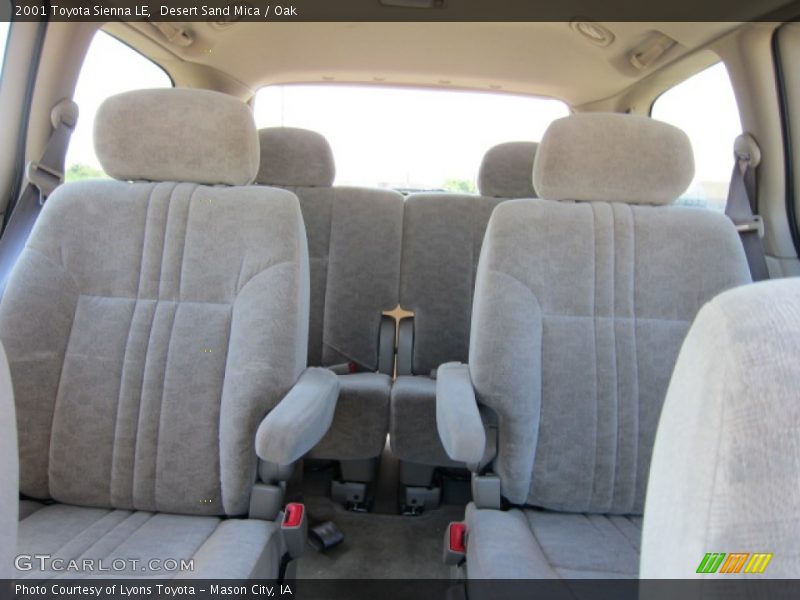 Desert Sand Mica / Oak 2001 Toyota Sienna LE