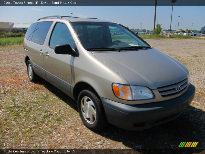 Desert Sand Mica / Oak 2001 Toyota Sienna LE