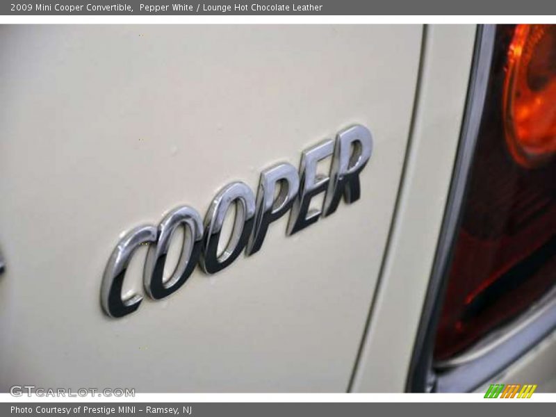 Pepper White / Lounge Hot Chocolate Leather 2009 Mini Cooper Convertible