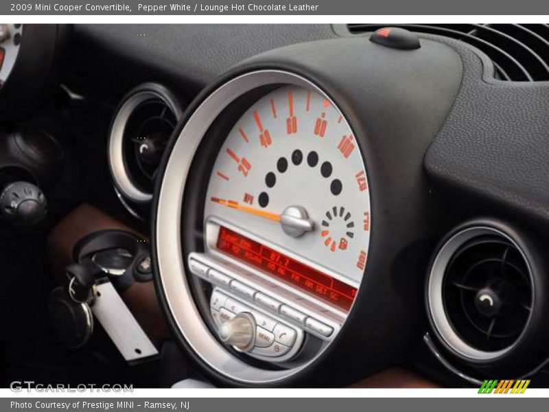 Pepper White / Lounge Hot Chocolate Leather 2009 Mini Cooper Convertible