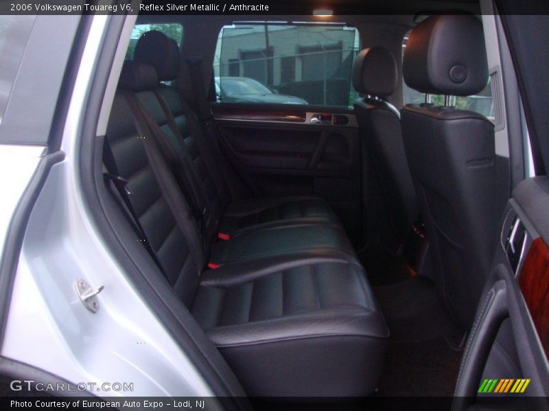 Reflex Silver Metallic / Anthracite 2006 Volkswagen Touareg V6