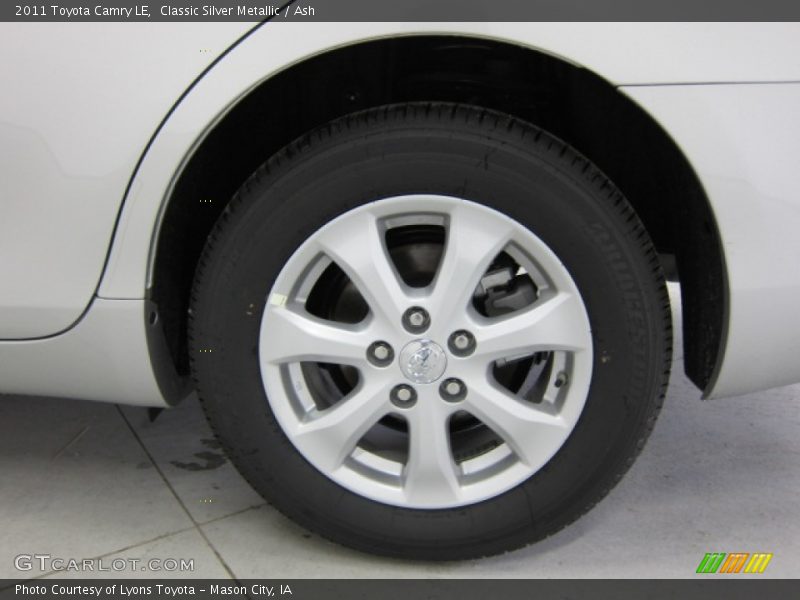 Classic Silver Metallic / Ash 2011 Toyota Camry LE