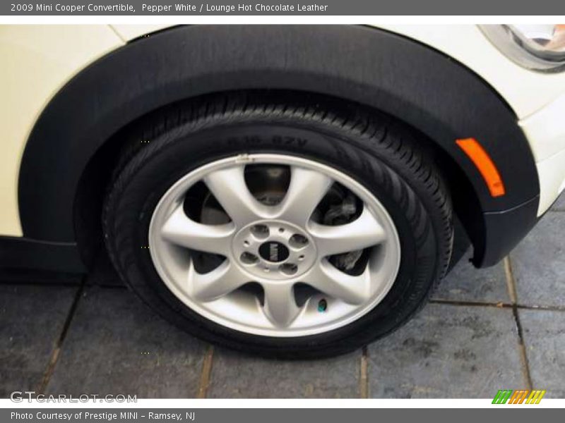 Pepper White / Lounge Hot Chocolate Leather 2009 Mini Cooper Convertible