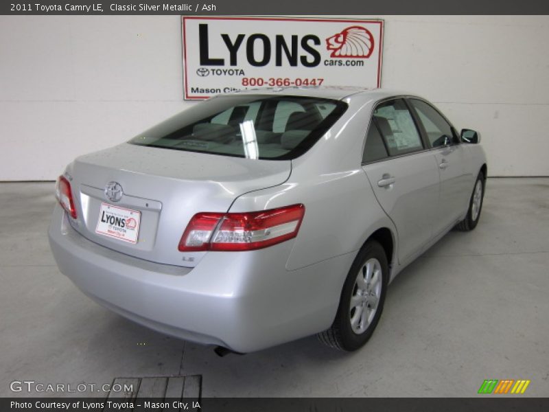 Classic Silver Metallic / Ash 2011 Toyota Camry LE