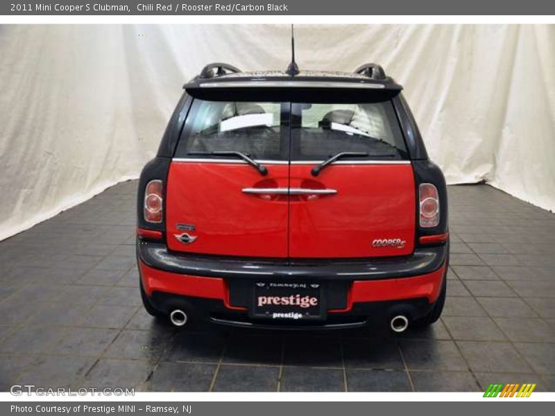 Chili Red / Rooster Red/Carbon Black 2011 Mini Cooper S Clubman