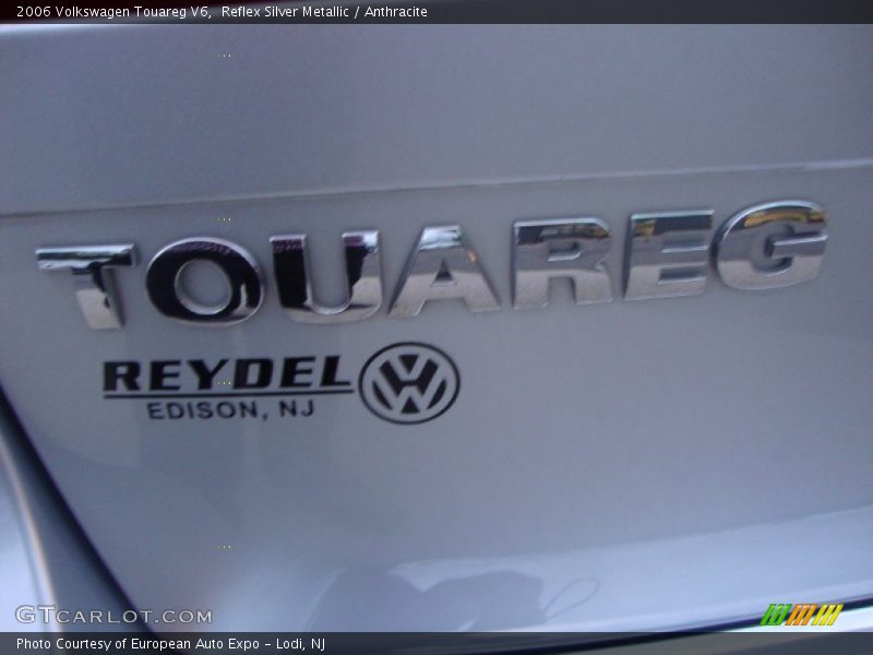 Reflex Silver Metallic / Anthracite 2006 Volkswagen Touareg V6