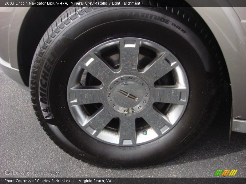 Mineral Grey Metallic / Light Parchment 2003 Lincoln Navigator Luxury 4x4