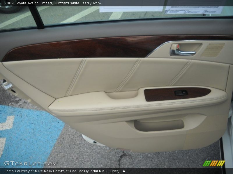 Blizzard White Pearl / Ivory 2009 Toyota Avalon Limited
