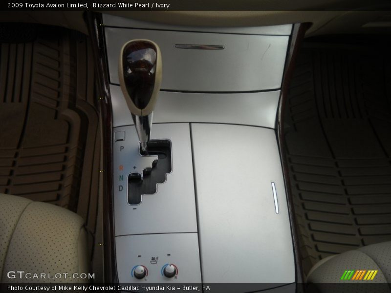 Blizzard White Pearl / Ivory 2009 Toyota Avalon Limited