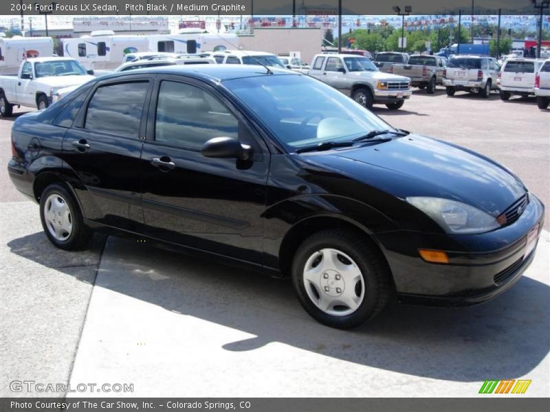  2004 Focus LX Sedan Pitch Black