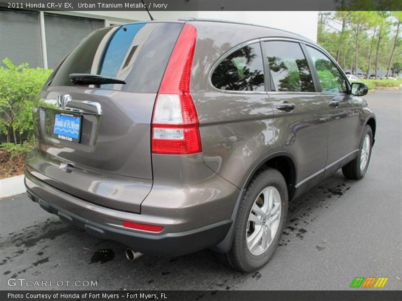 Urban Titanium Metallic / Ivory 2011 Honda CR-V EX