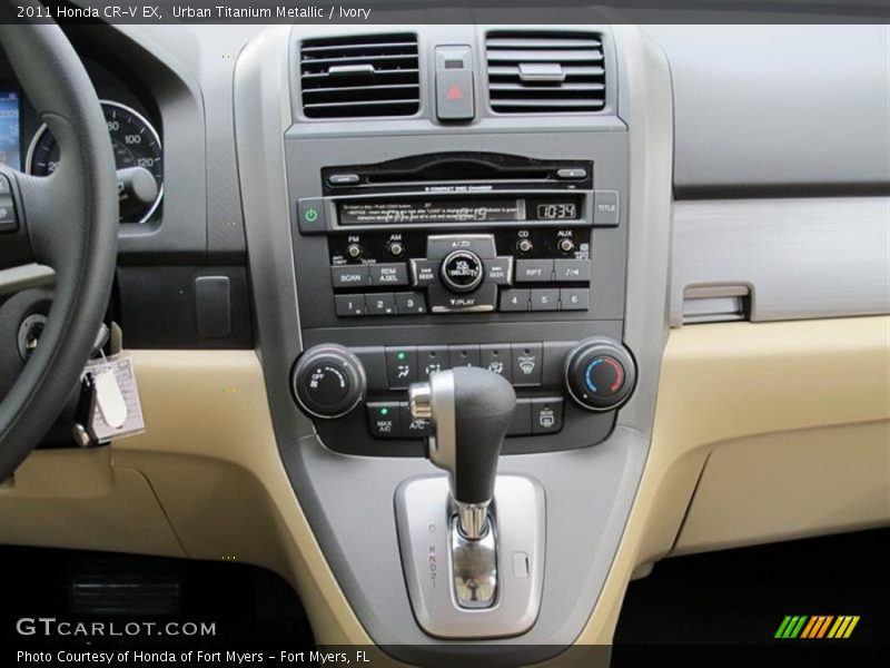 Controls of 2011 CR-V EX