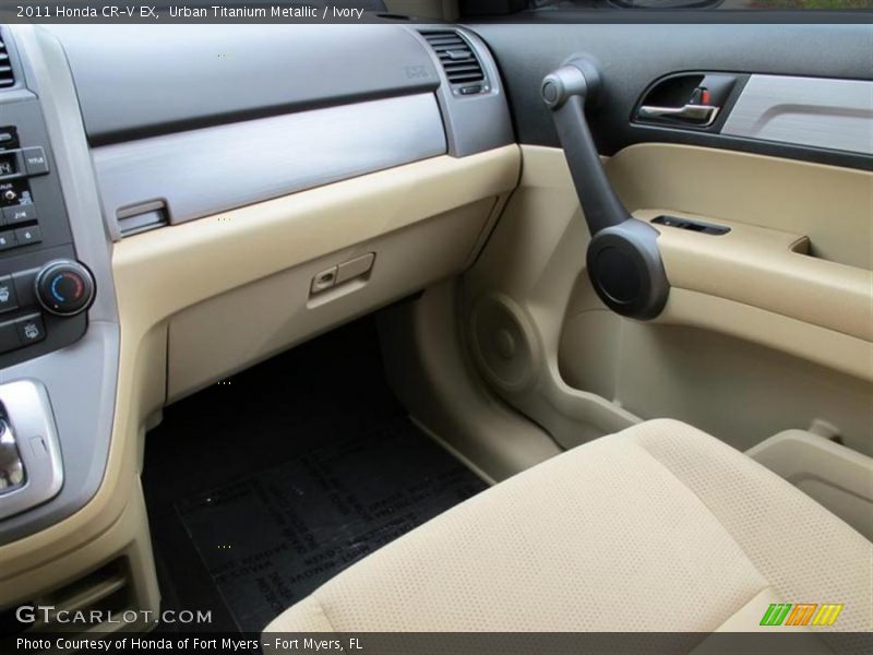 Urban Titanium Metallic / Ivory 2011 Honda CR-V EX