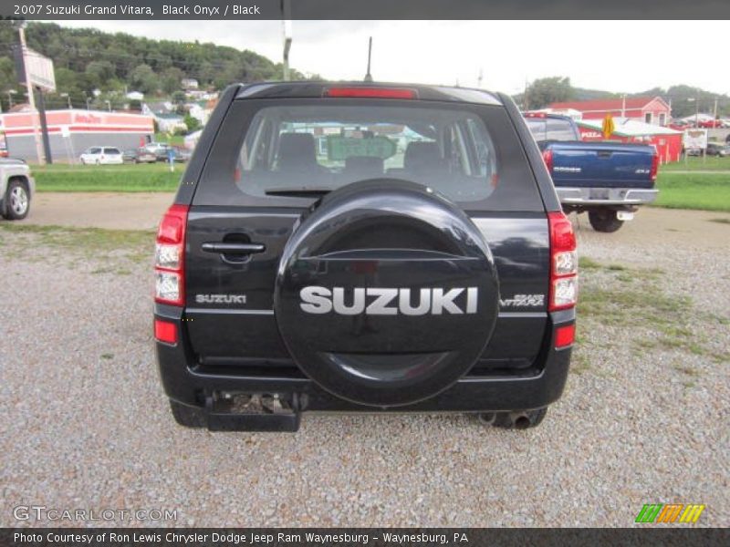  2007 Grand Vitara  Black Onyx