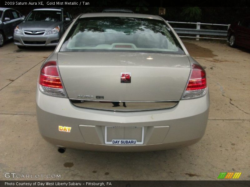 Gold Mist Metallic / Tan 2009 Saturn Aura XE