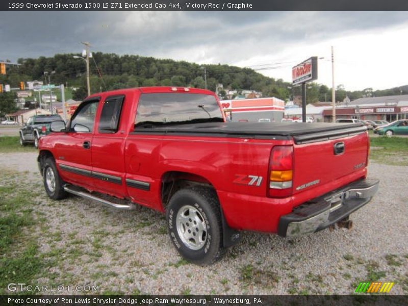 Victory Red / Graphite 1999 Chevrolet Silverado 1500 LS Z71 Extended Cab 4x4