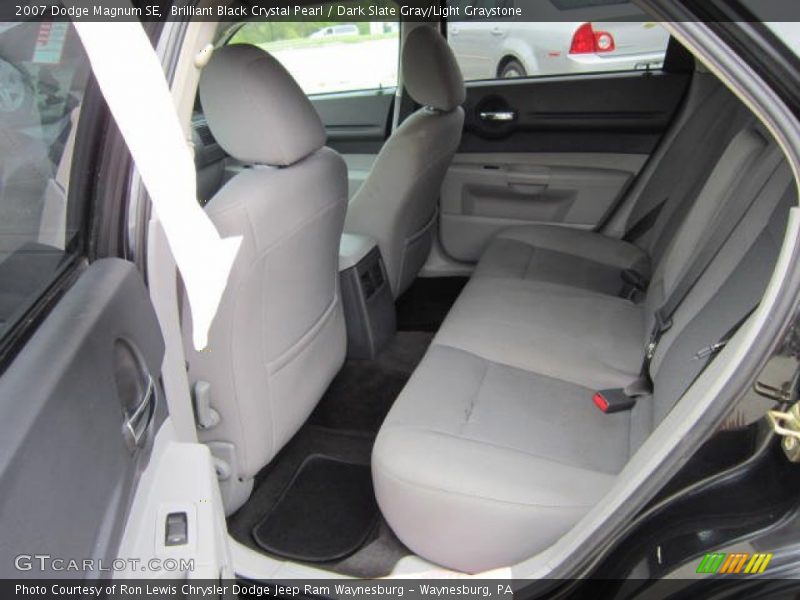 Brilliant Black Crystal Pearl / Dark Slate Gray/Light Graystone 2007 Dodge Magnum SE