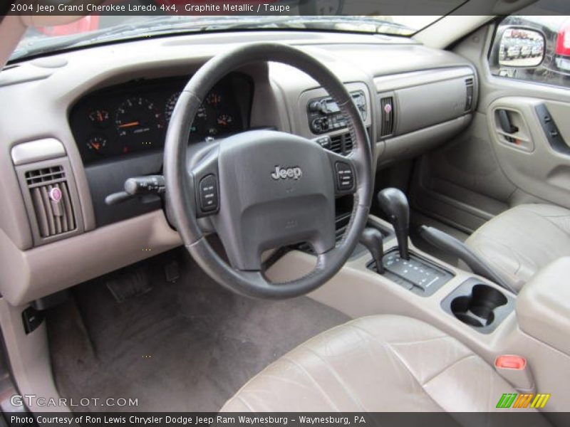Graphite Metallic / Taupe 2004 Jeep Grand Cherokee Laredo 4x4