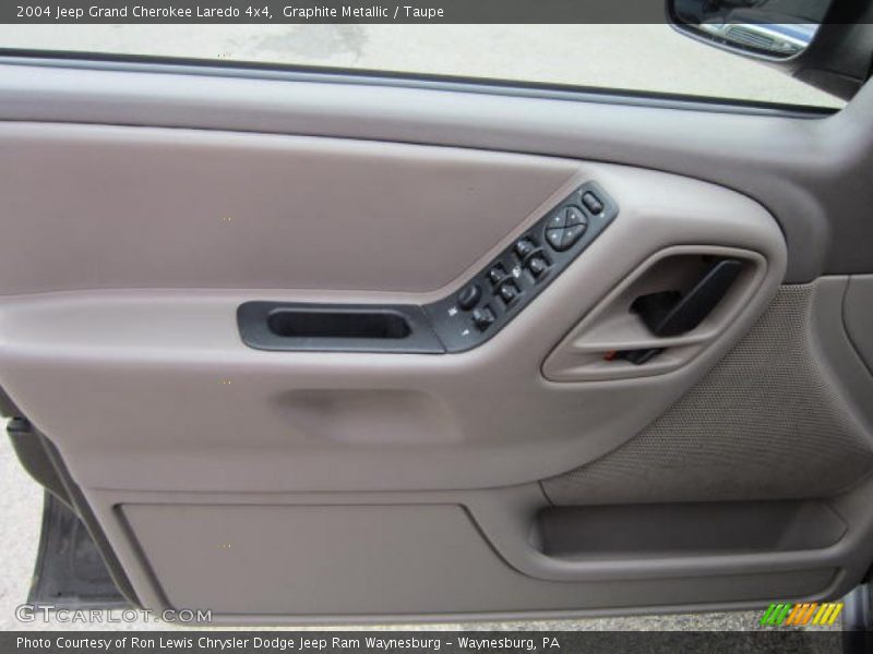 Graphite Metallic / Taupe 2004 Jeep Grand Cherokee Laredo 4x4