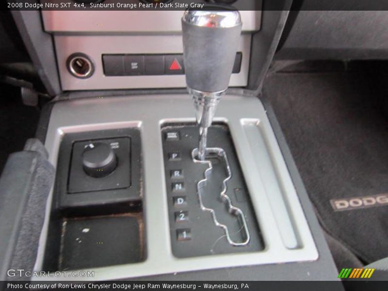 Sunburst Orange Pearl / Dark Slate Gray 2008 Dodge Nitro SXT 4x4