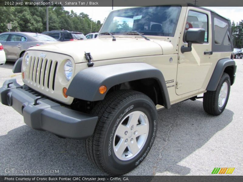Front 3/4 View of 2012 Wrangler Sport S 4x4