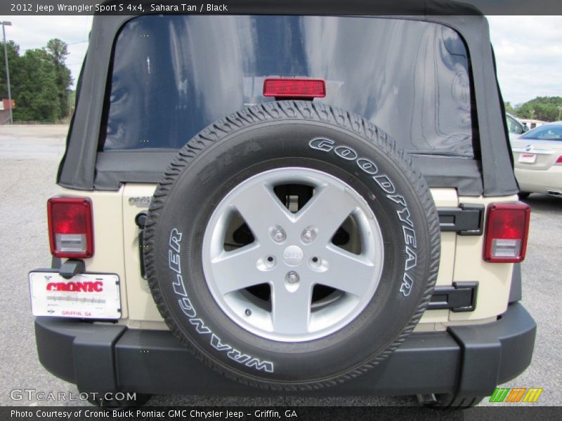 Sahara Tan / Black 2012 Jeep Wrangler Sport S 4x4