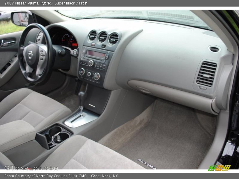 Dashboard of 2007 Altima Hybrid