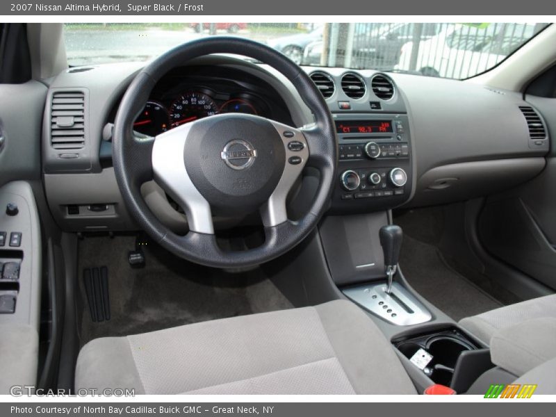 Dashboard of 2007 Altima Hybrid