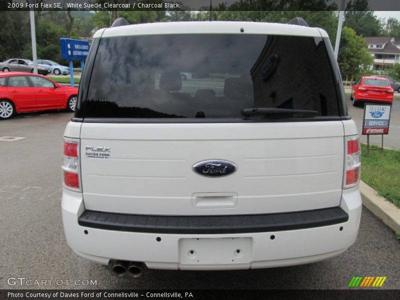 White Suede Clearcoat / Charcoal Black 2009 Ford Flex SE