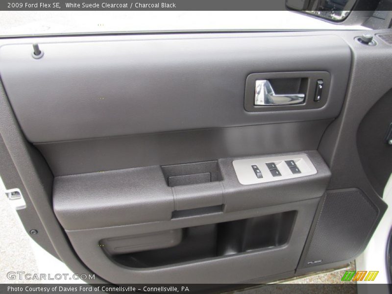 White Suede Clearcoat / Charcoal Black 2009 Ford Flex SE