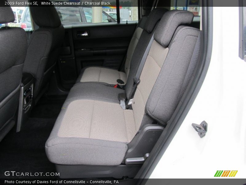 White Suede Clearcoat / Charcoal Black 2009 Ford Flex SE
