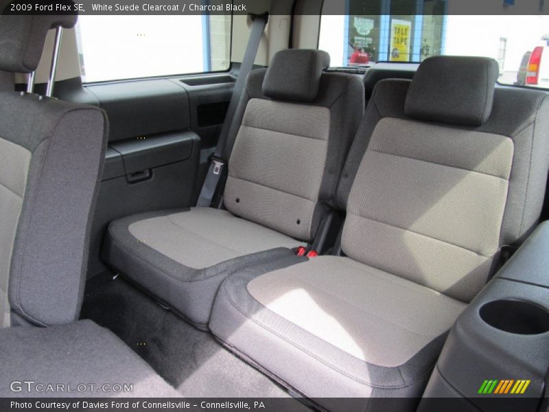 White Suede Clearcoat / Charcoal Black 2009 Ford Flex SE