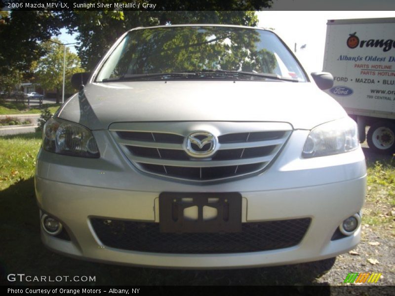 Sunlight Silver Metallic / Gray 2006 Mazda MPV LX